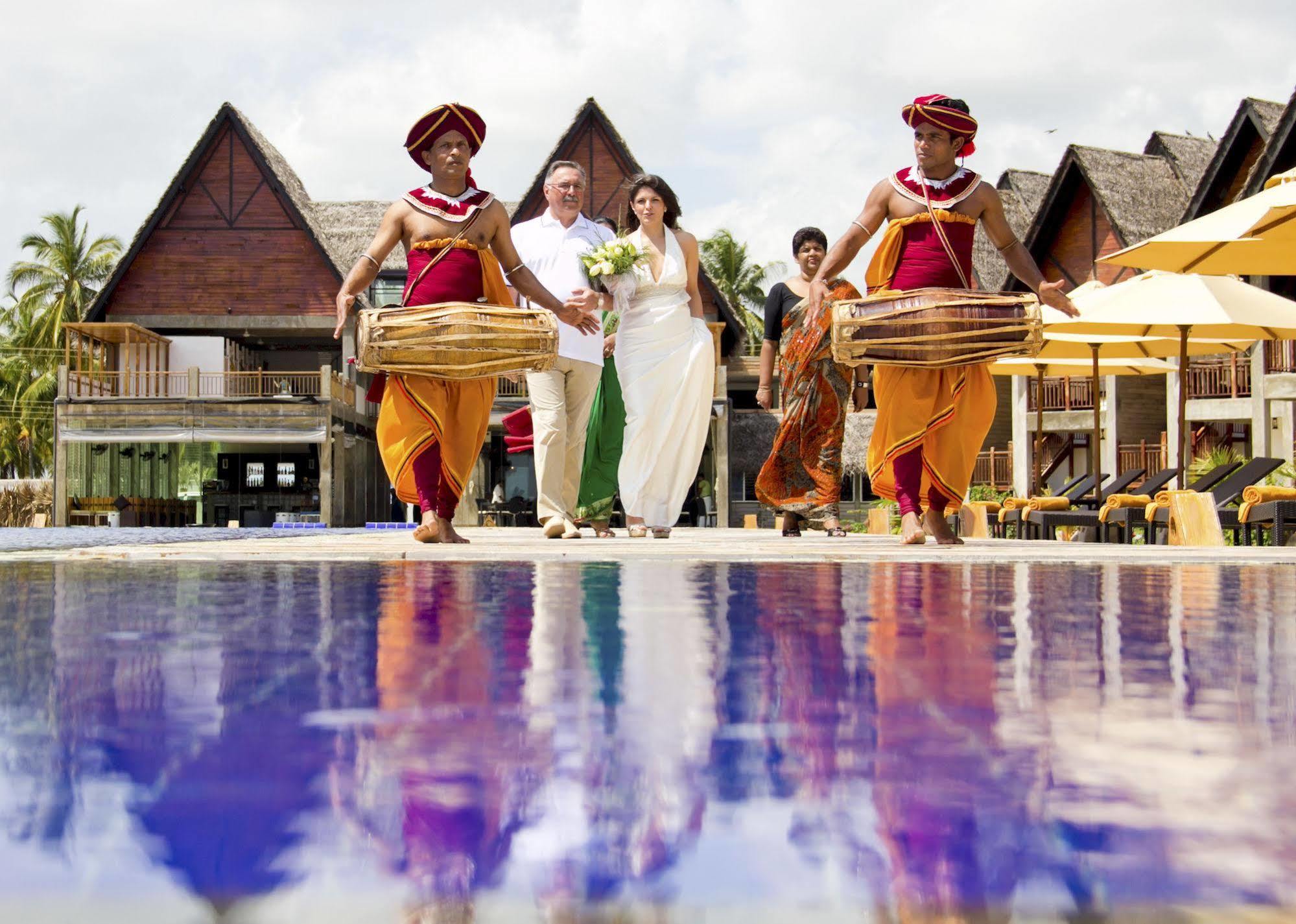 Maalu Maalu Resort & Spa - Thema Collection Passikudah Exterior foto